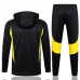 Ювентус спортивный костюм с толстовкой на короткой молнии 2023/24 чёрный с жёлтым