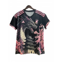 Сборная Японии футболка специальная 2023/24 чёрно-розовая